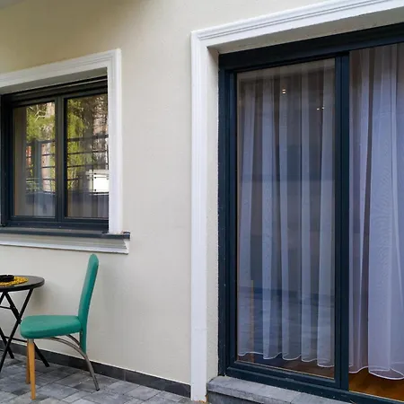 Kraljica Lejlighed *