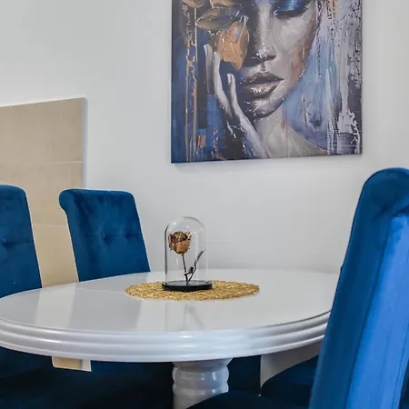 Lejlighed Kraljica *